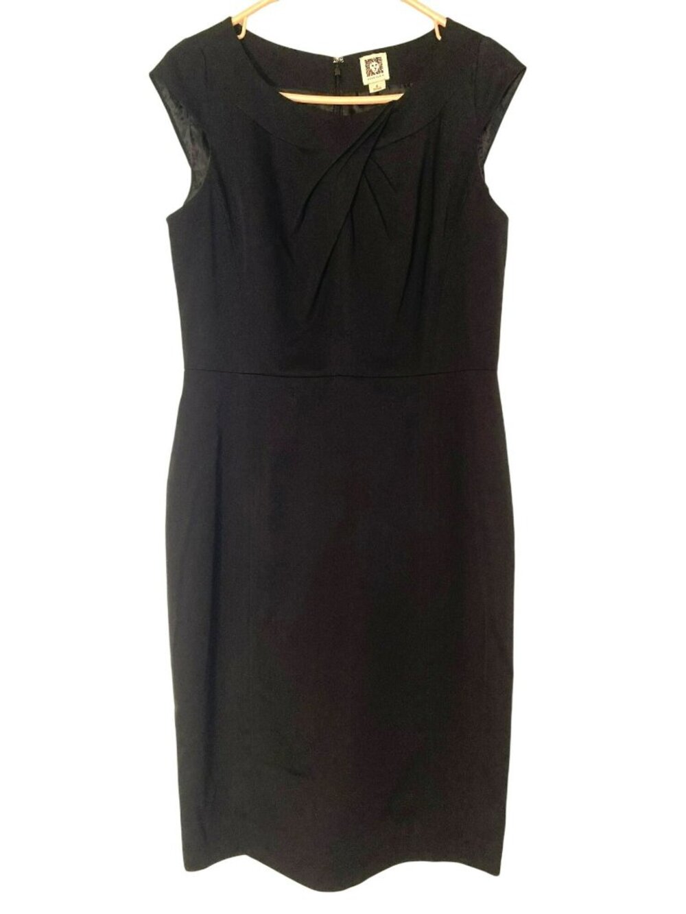 Anne Klein Black Sleeveless Sheath Dress With Pleated Detail Size 6